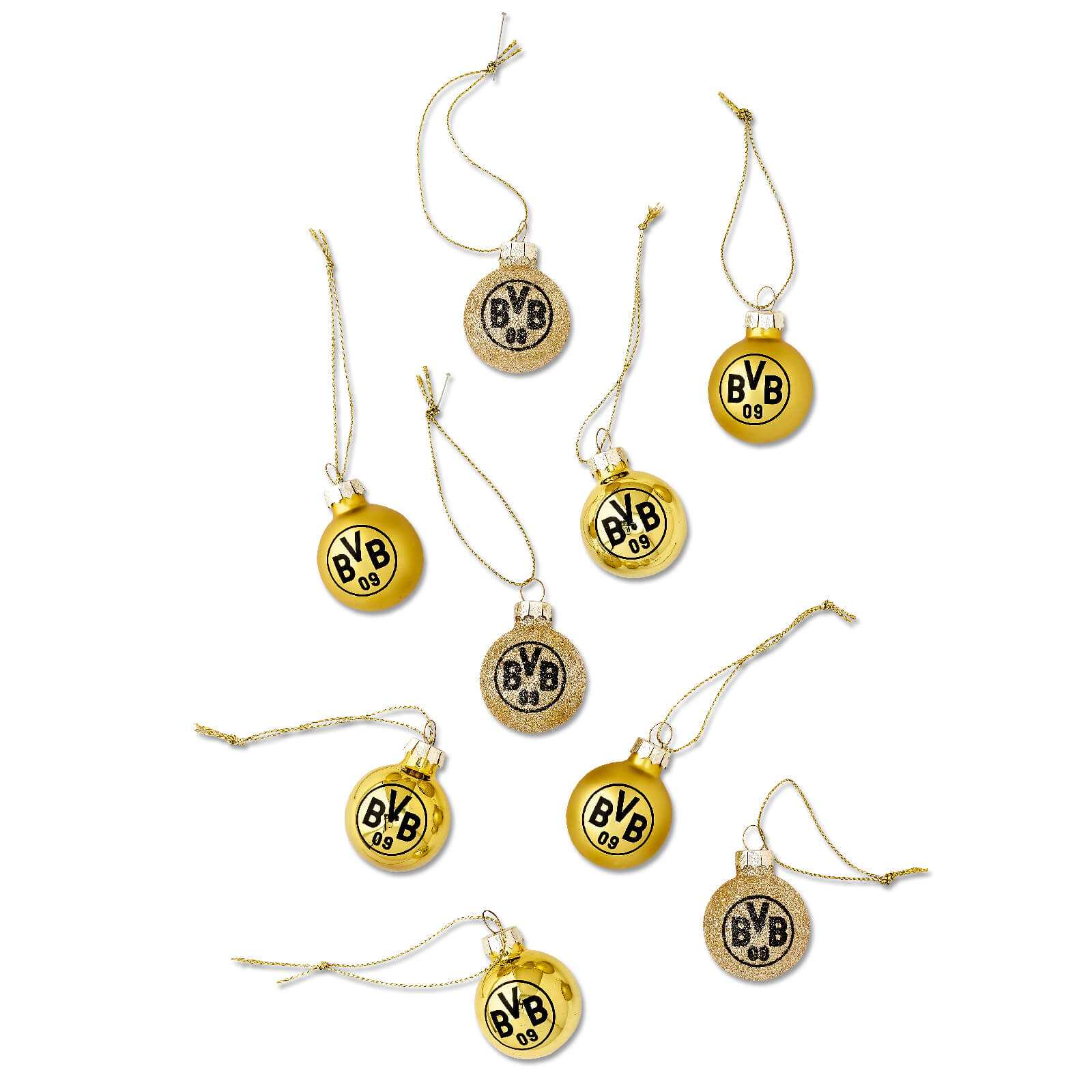 Ansicht von neun Christbaumkugeln in verschiedenen Designs. Einige sind glänzend golden, einige matt und einige glitzernd. Alle tragen das BVB-Logo.