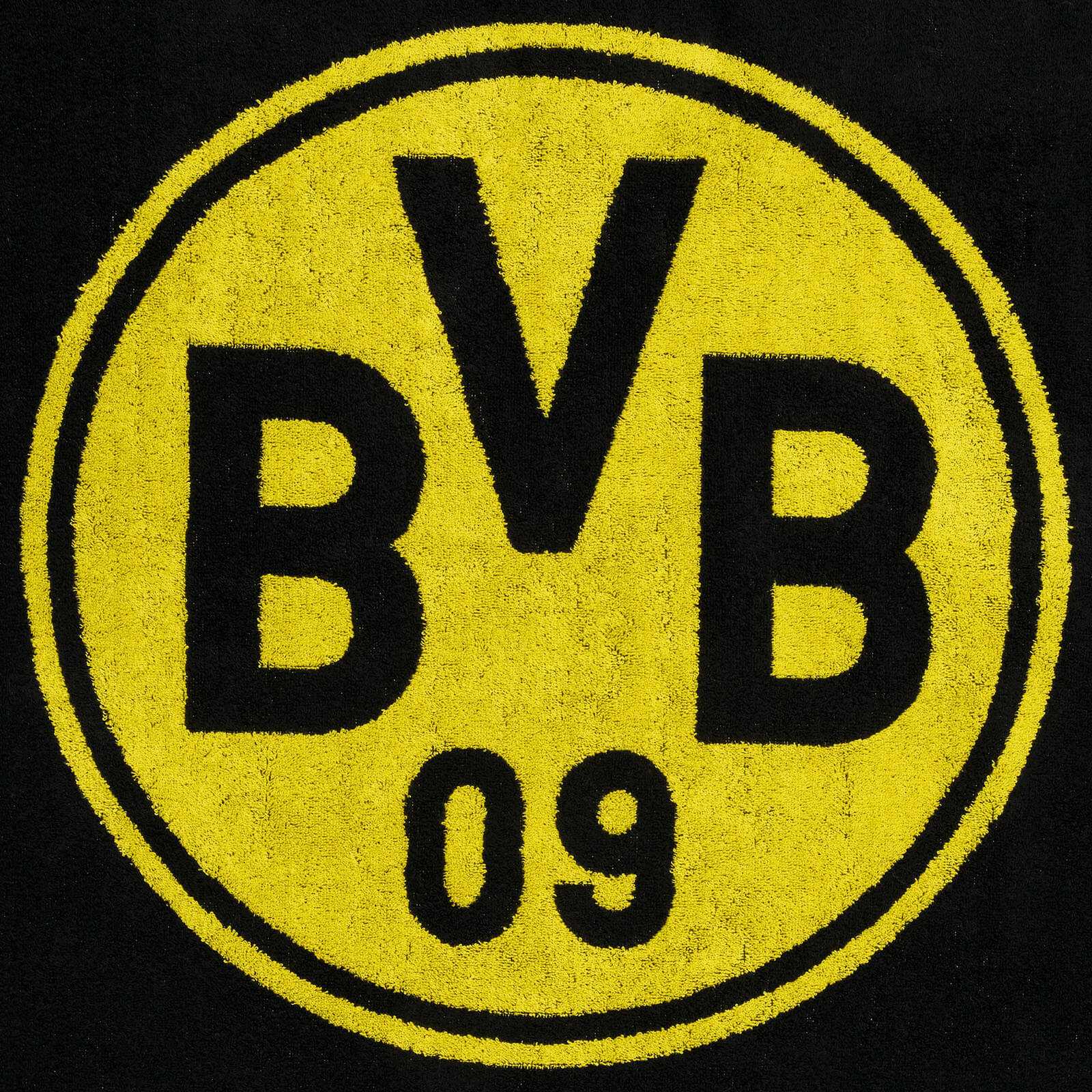 Detailansicht des schwarzgelben BVB-Badetuchs Emblem 100x150 cm mit großem BVB-Emblem zentral auf gelbem Hintergrund.