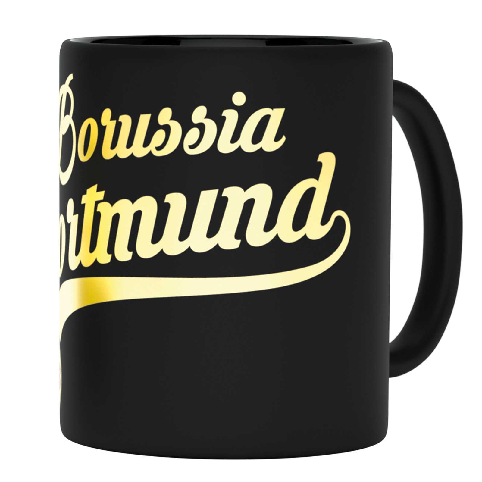 Frontansicht der BVB Tasse mit schwarzem Grund und großem, goldfarbenem Metallic-Schriftzug "Borussia Dortmund". Henkel rechts sichtbar.