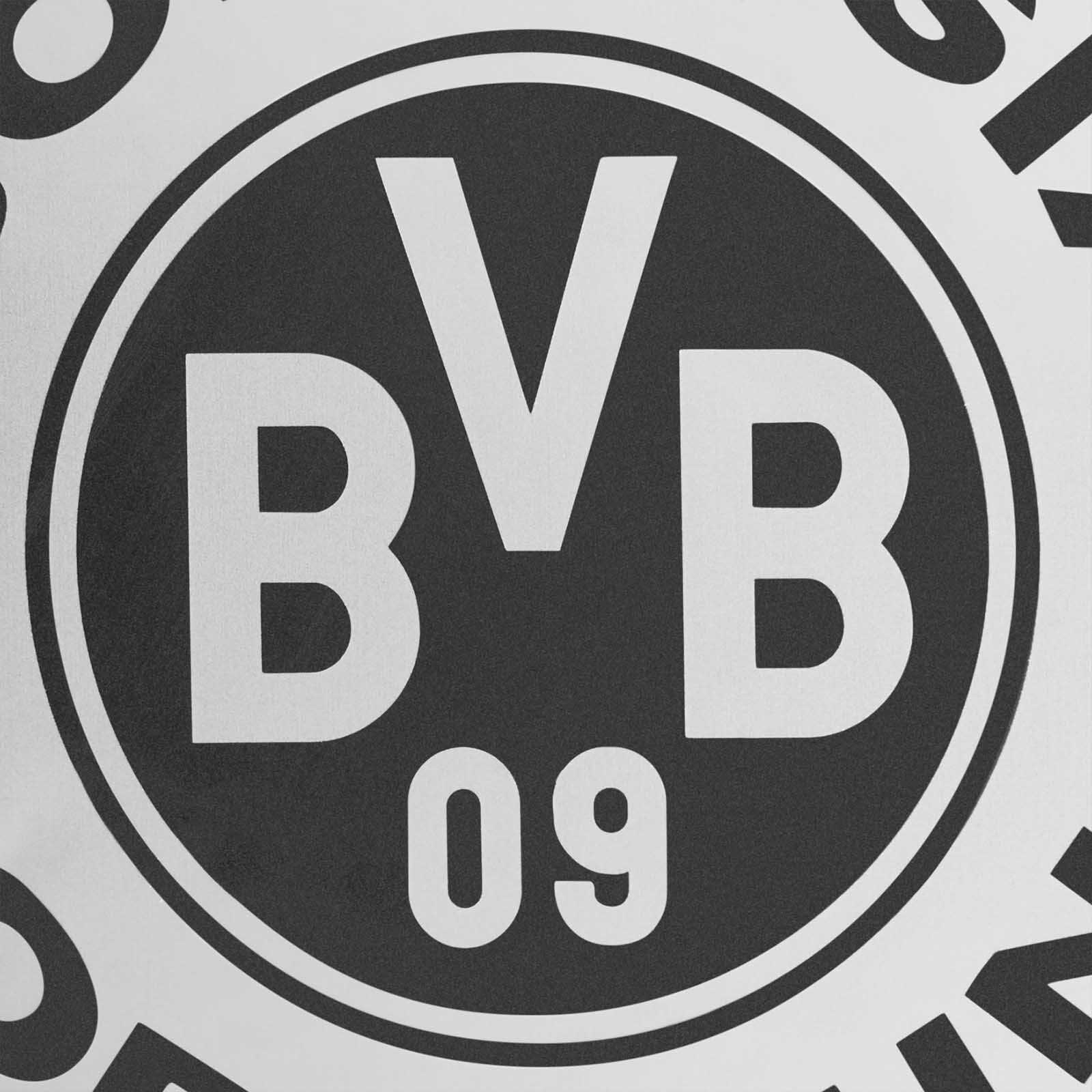 Detailansicht der BVB Sticker Spiegelfolie mit großem schwarzgelbem BVB-Emblem in Kreisform auf reflektierender Oberfläche.