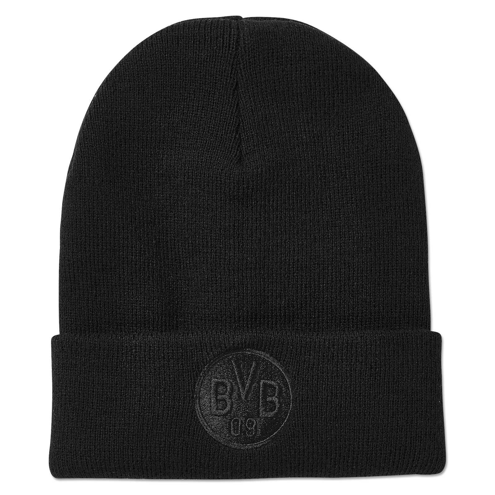 Vorderansicht der BVB Beanie Logo all black, komplett schwarze Mütze mit gesticktem BVB-Emblem auf dem umgeschlagenen Rand.