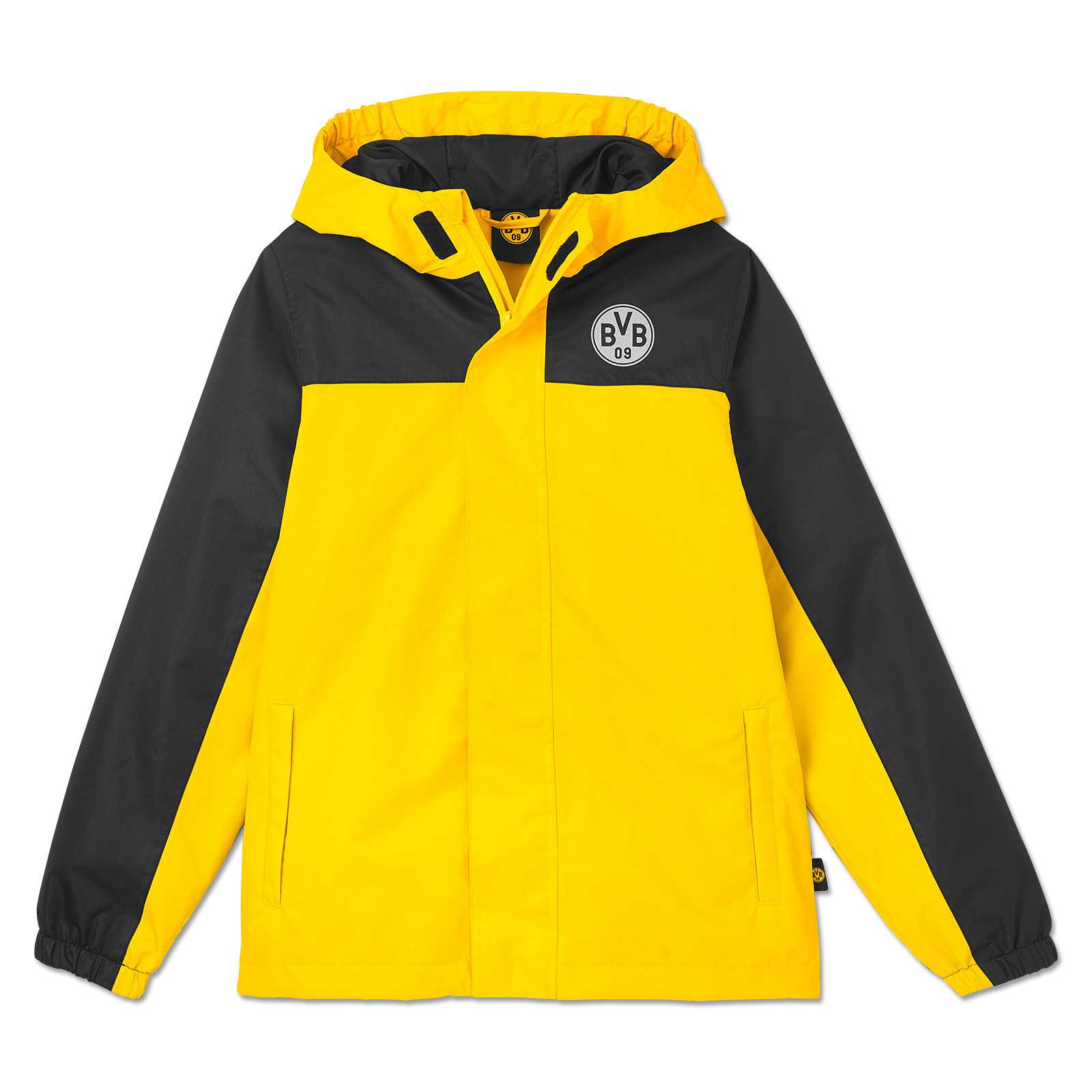 Vorderansicht der BVB Regenjacke Kinder in schwarzgelb mit Kapuze und BVB-Emblem auf der Brust. Die Jacke ist für Kinder gestaltet.