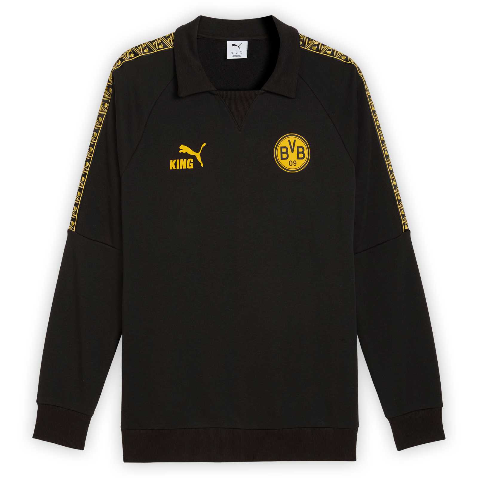 Vorderansicht des schwarzen PUMA King Langarm-Shirts mit Retro-BVB-Emblem auf der Brust