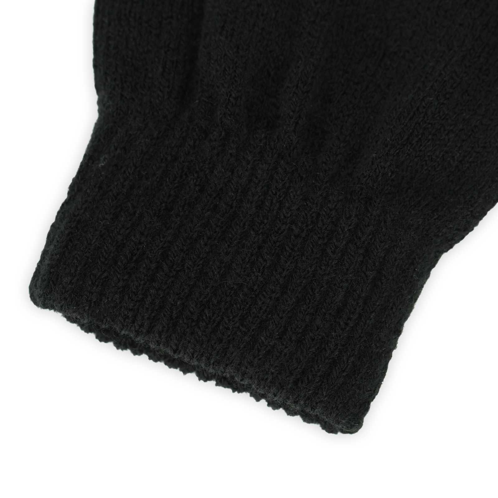 Detailansicht des Gummizugs der Handschuhe.