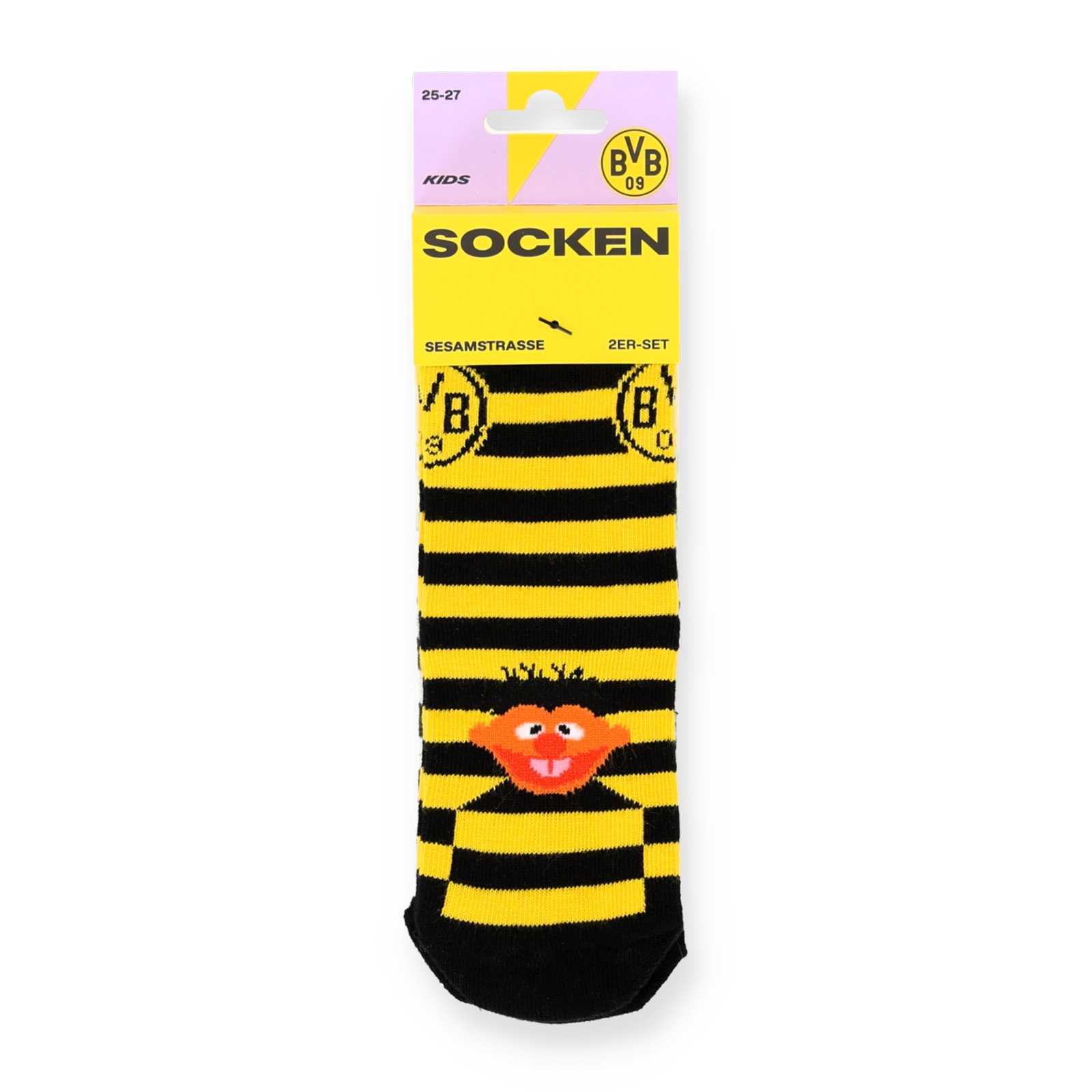 Vorderansicht der schwarzgelb-gestreiften Socken mit Ernie und BVB-Logo.