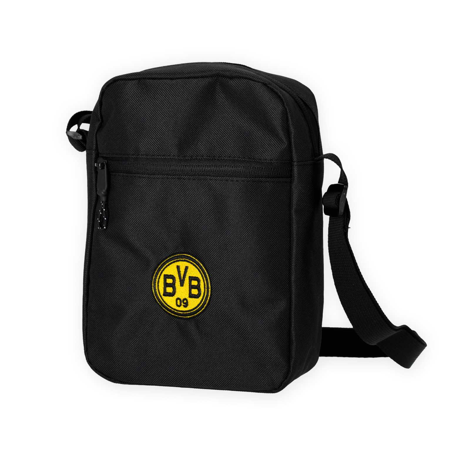 Die Vorderansicht der schwarzen Tasche mit Gurt und BVB-Emblem mittig